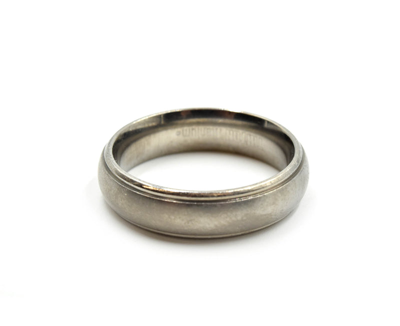 Gents Titanium 5mm Band with Brush Finish Size 10