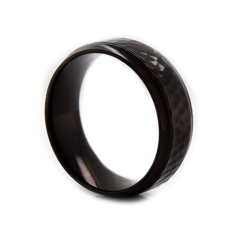 Black Stainless Steel Hammered 7MM Band